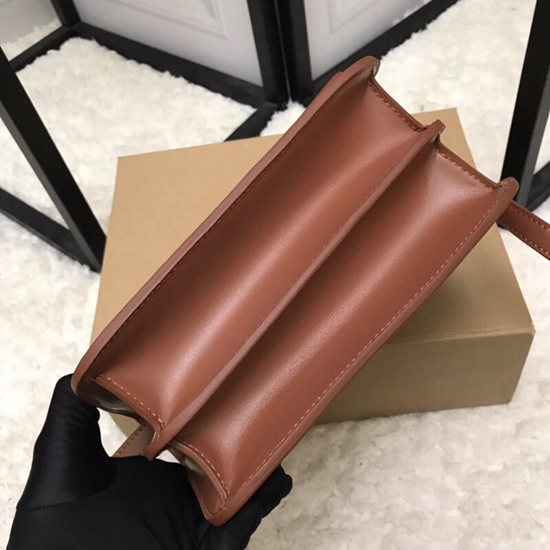 バーバリーバッグ細部ディテール